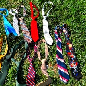 Men ties on sale $$6 a piec or you can buy all of them for $40